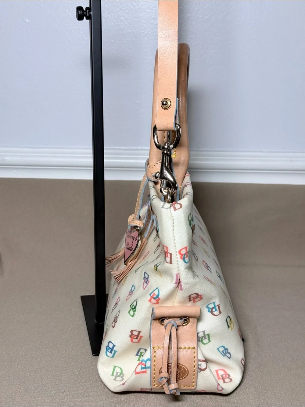 🌈 Vintage Y2K Dooney & Bourke Rainbow Monogram "IT" Bag - Iconic - Picture 4 of 9